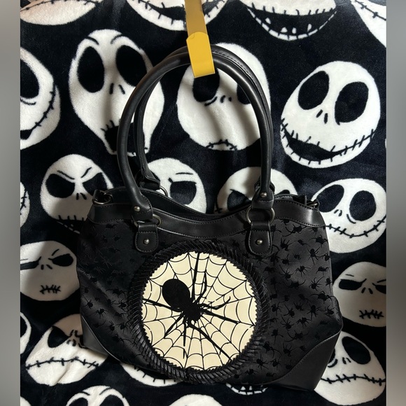 Lost Queen (Banned Alternative) Spider Large Multi Pouch Purse - Picture 6 of 7